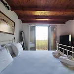 Ranias Apartment